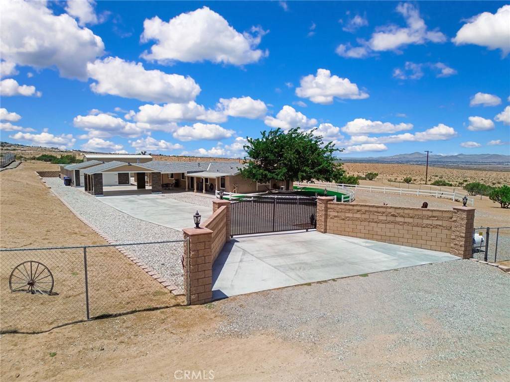 Apple Valley, CA 92308,25275 Roundup WAY