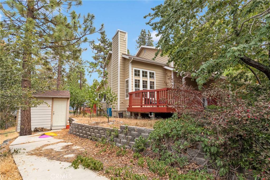 Wrightwood, CA 92397,5435 Heath Creek DR