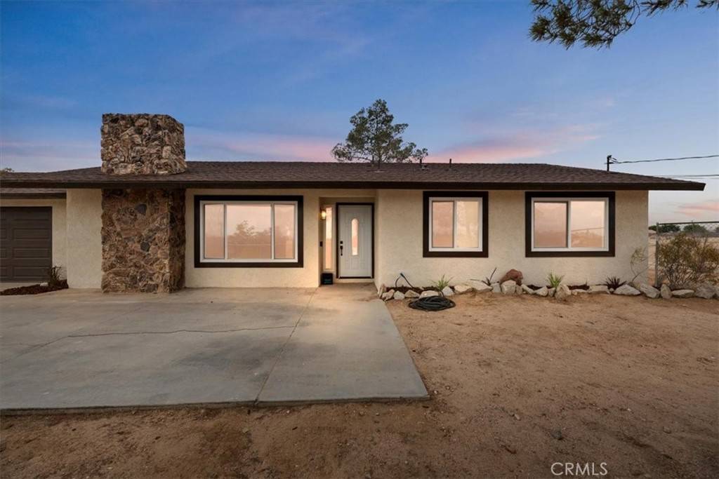 Victorville, CA 92394,15637 Topango RD