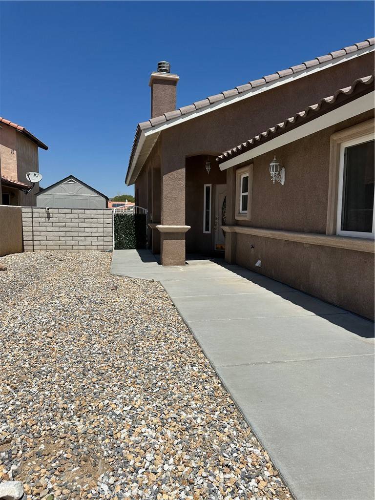 Helendale, CA 92342,14108 Rivers Edge RD