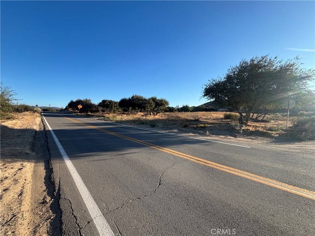 Oak Hills, CA 92344,1 Coleridge RD
