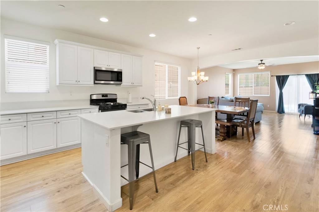 Victorville, CA 92394,15023 Mandalay LN