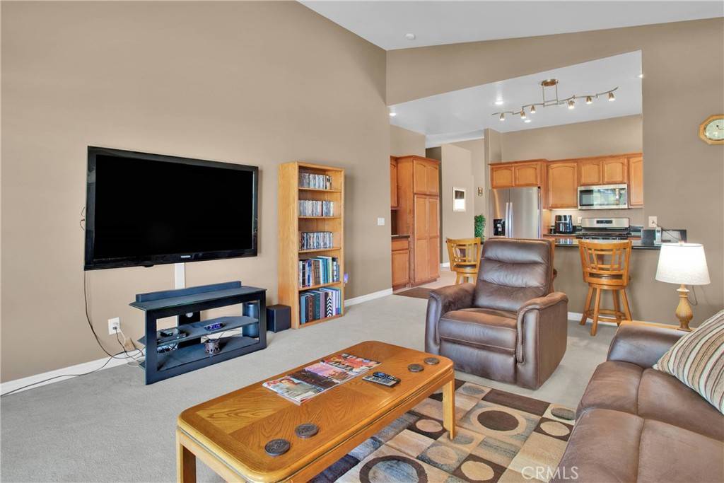 Victorville, CA 92395,13934 Montecito DR
