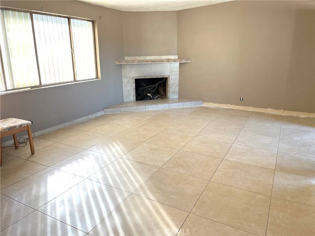 Hesperia, CA 92345,14602 Main ST