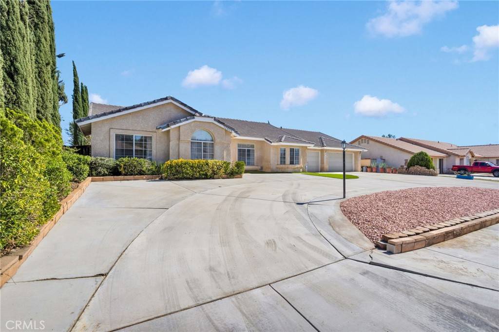 Apple Valley, CA 92308,12809 Yorkshire Dr