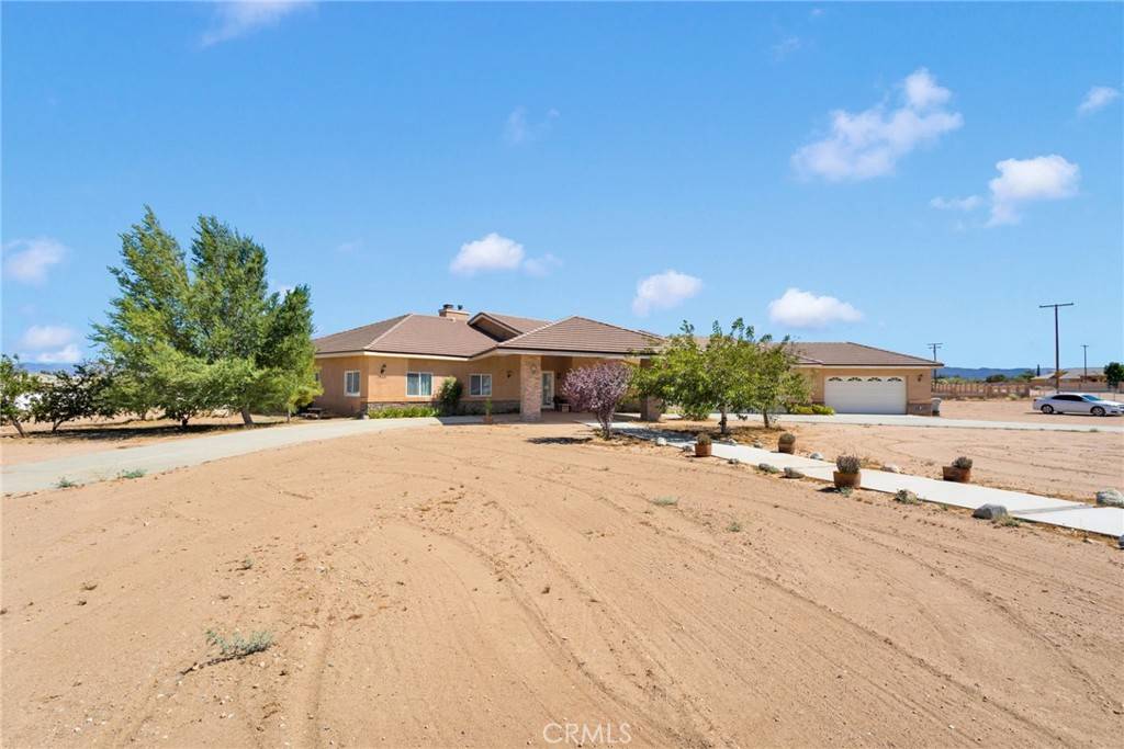 Oak Hills, CA 92344,8485 Mesa Linda ST