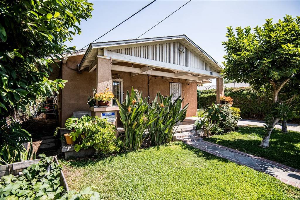 San Bernardino, CA 92410,674 W Olive St