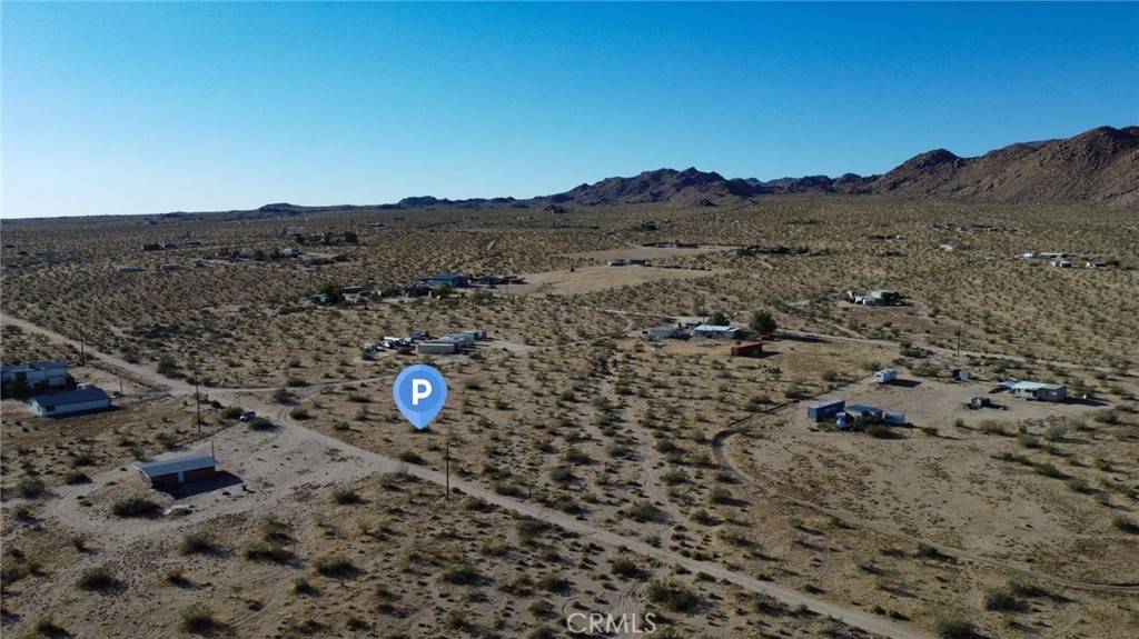 Landers, CA 92285,702 Bell RD