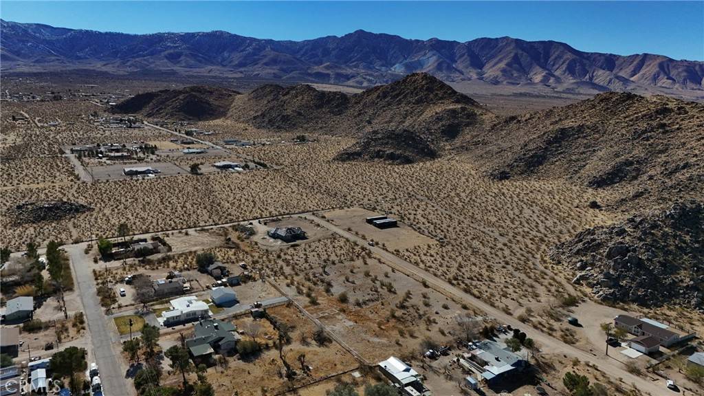 Lucerne Valley, CA 92356,728 Red Butte RD