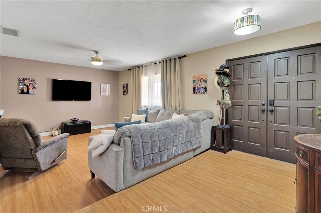 Apple Valley, CA 92307,13955 Cuyamaca RD