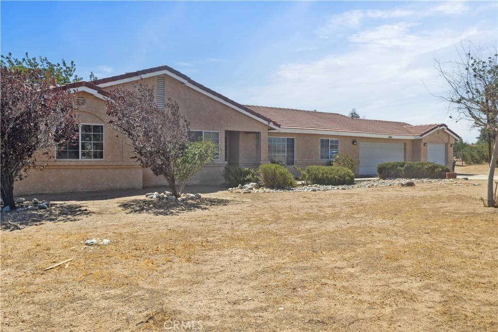 Oak Hills, CA 92344,10385 Braceo ST
