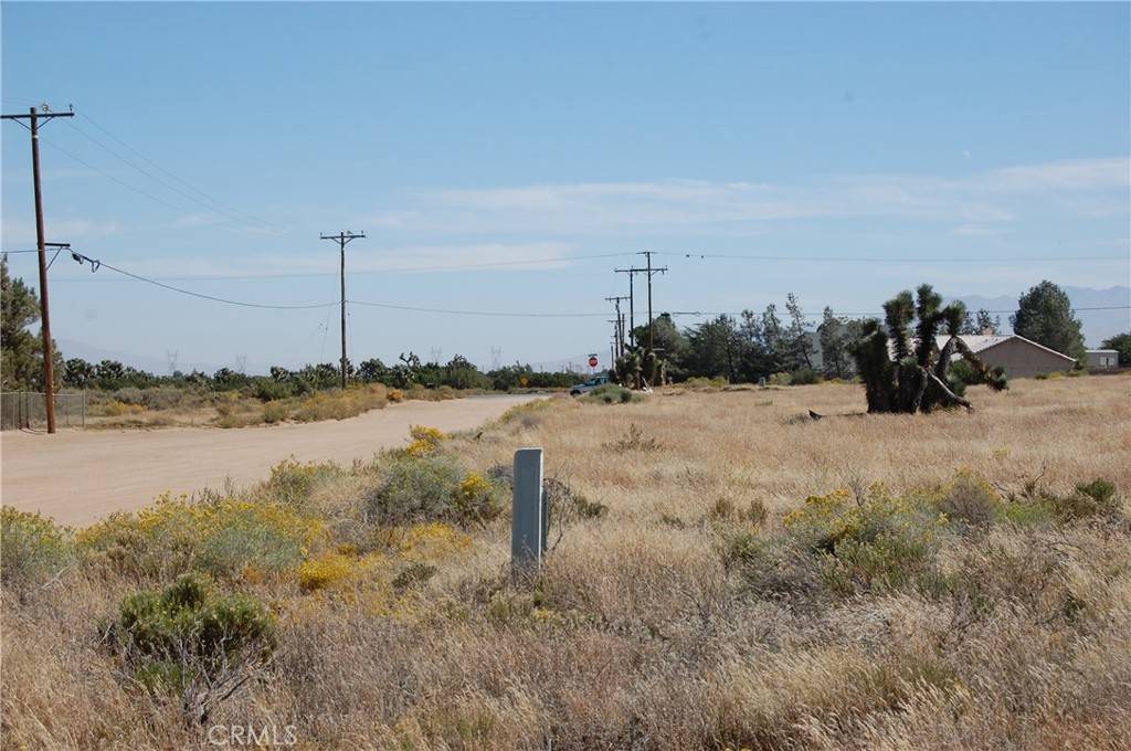 Phelan, CA 92371,1 Arrohead Rd