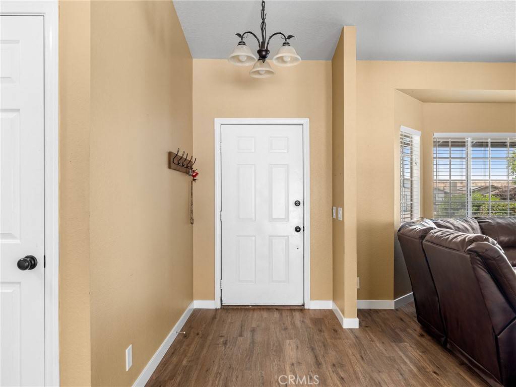 Victorville, CA 92395,13901 Hidden Valley RD