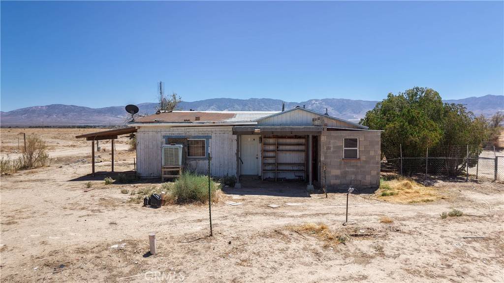 Lucerne Valley, CA 92356,12475 Midway AVE