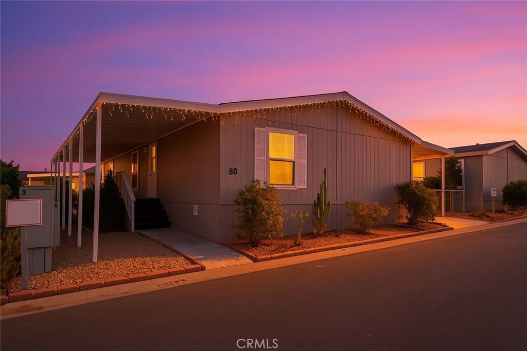 Apple Valley, CA 92307,20843 Waalew RD #C80