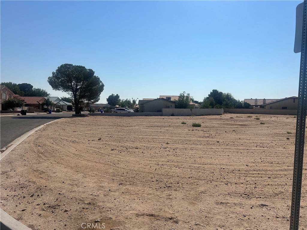 Helendale, CA 92342,27754 Hummingbird LN