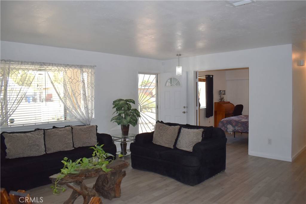 Apple Valley, CA 92308,13422 Nicola RD