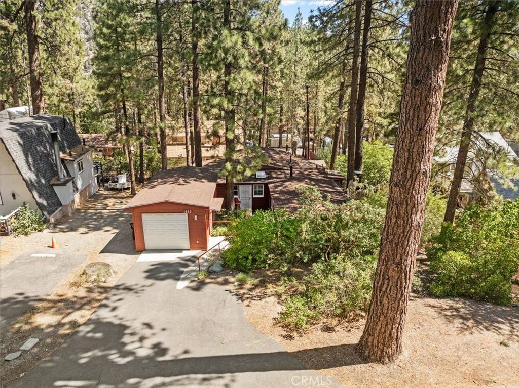 Wrightwood, CA 92397,1498 Oriole RD