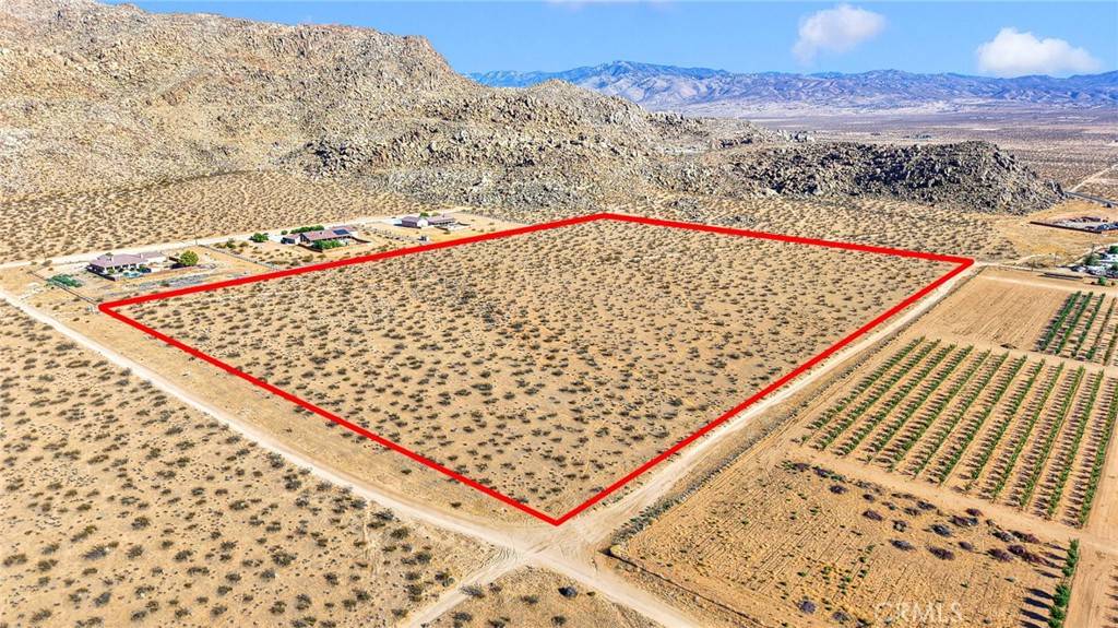 Apple Valley, CA 92307,2222 Ottowa RD