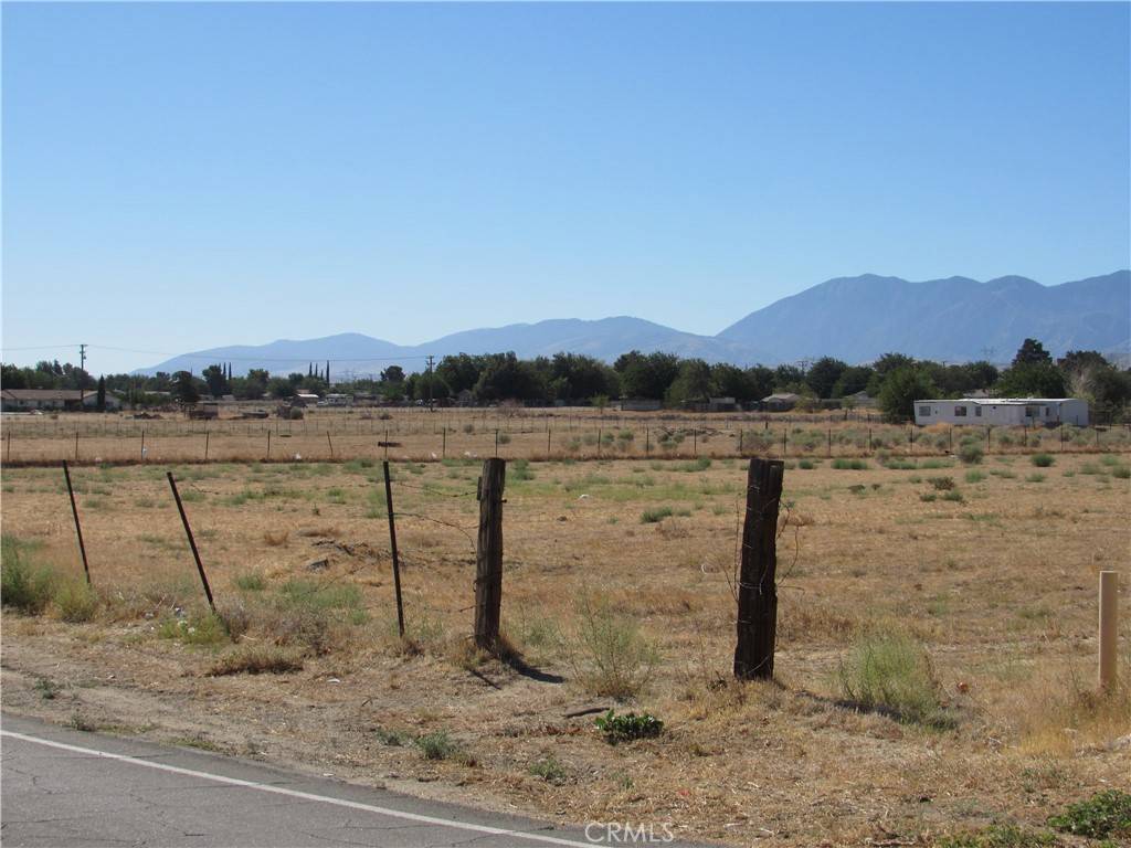 Littlerock, CA 93543,0 E/Cor AVE