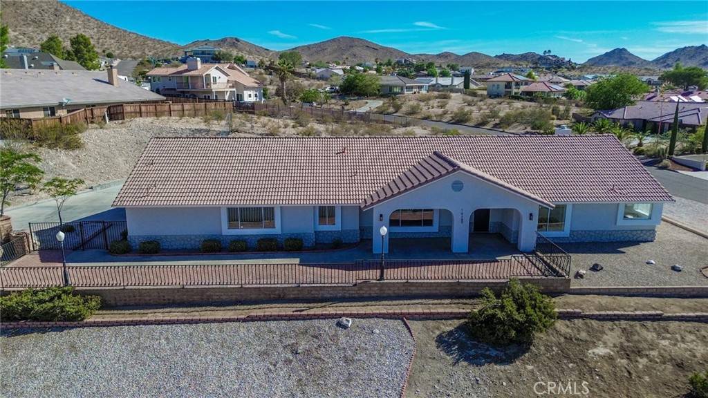 Apple Valley, CA 92307,16389 Viho CT