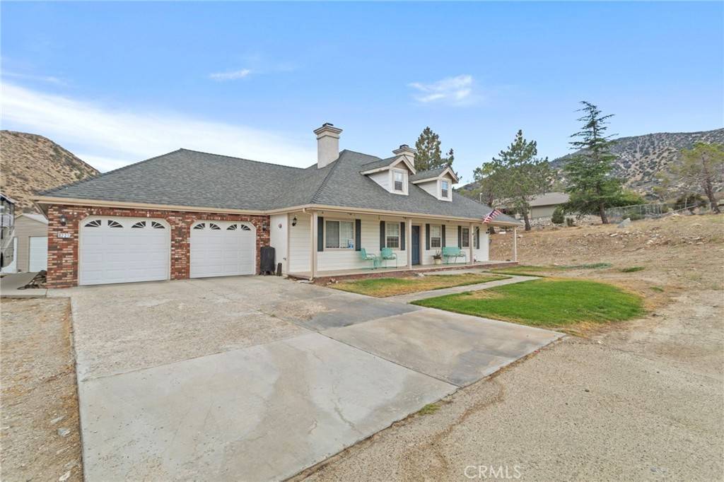 Pinon Hills, CA 92372,8221 Green RD