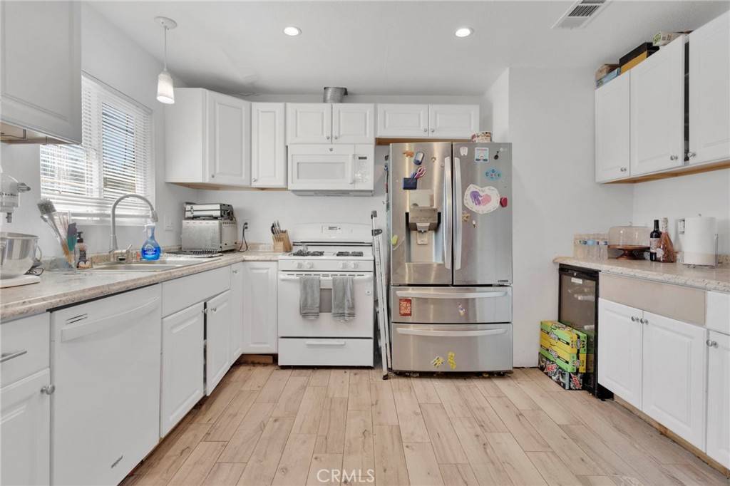 Victorville, CA 92394,14961 S Culver RD