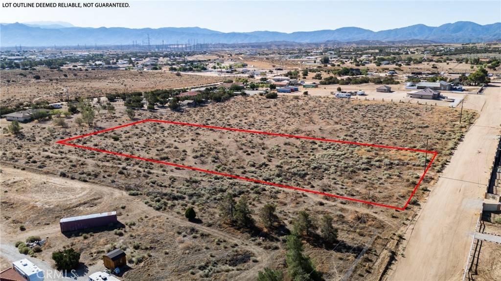 Oak Hills, CA 92344,44 Christina RD