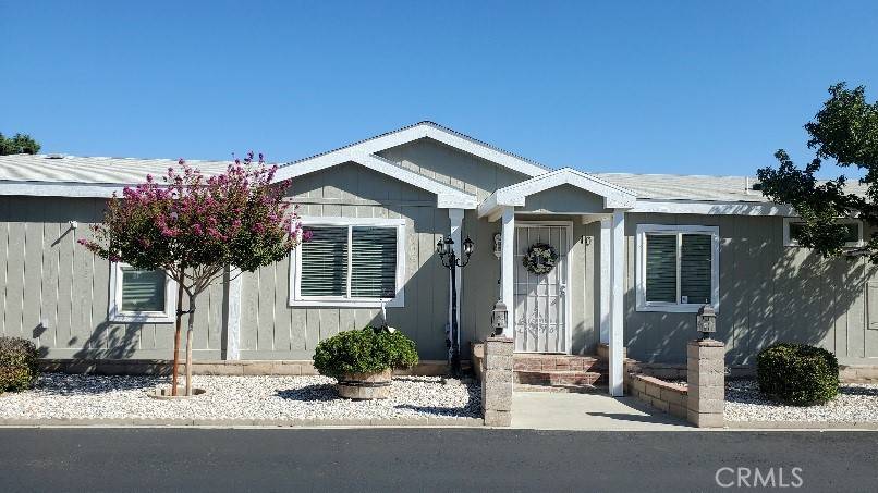 Apple Valley, CA 92308,21621 Sandia RD #10