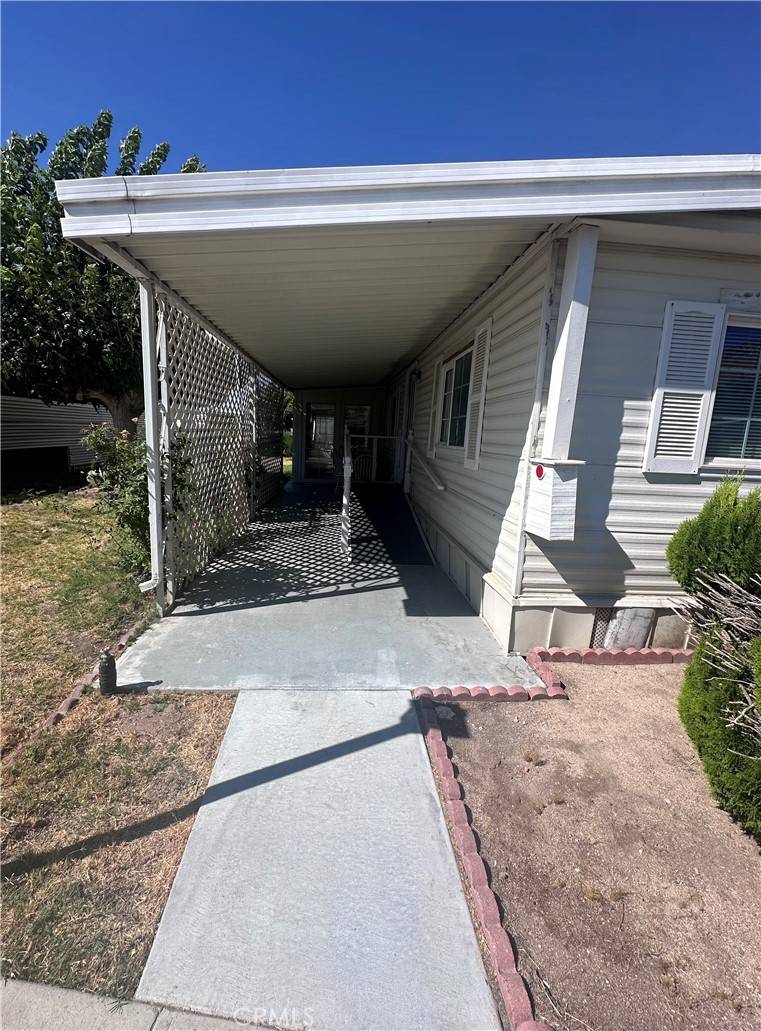 Victorville, CA 92395,15940 Stoddard Wells Rd #83