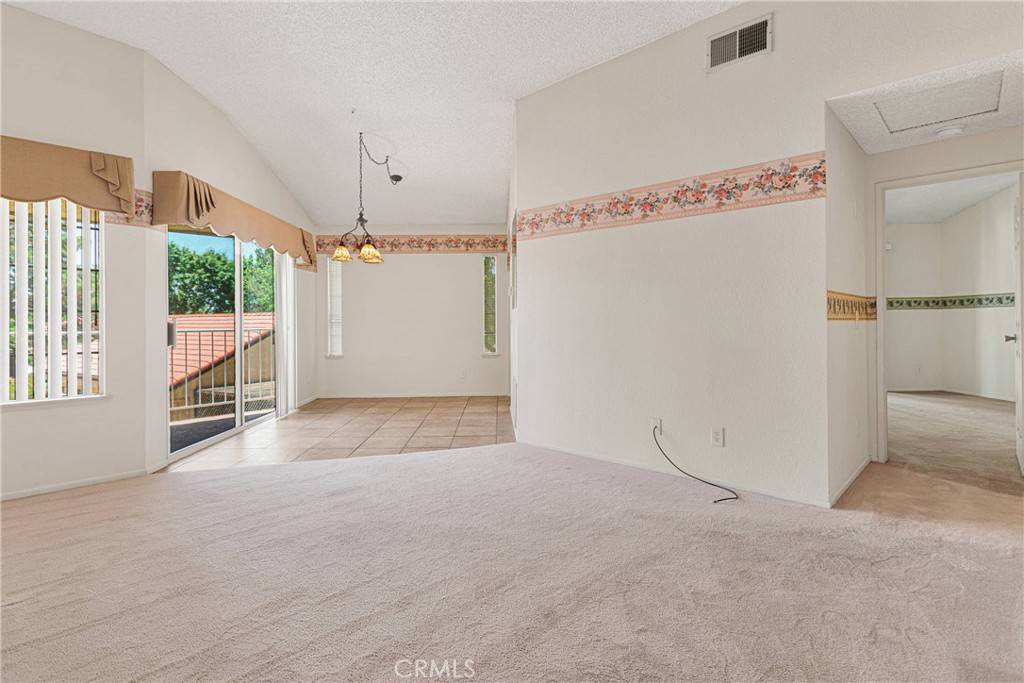 Apple Valley, CA 92308,19121 Palo Verde DR