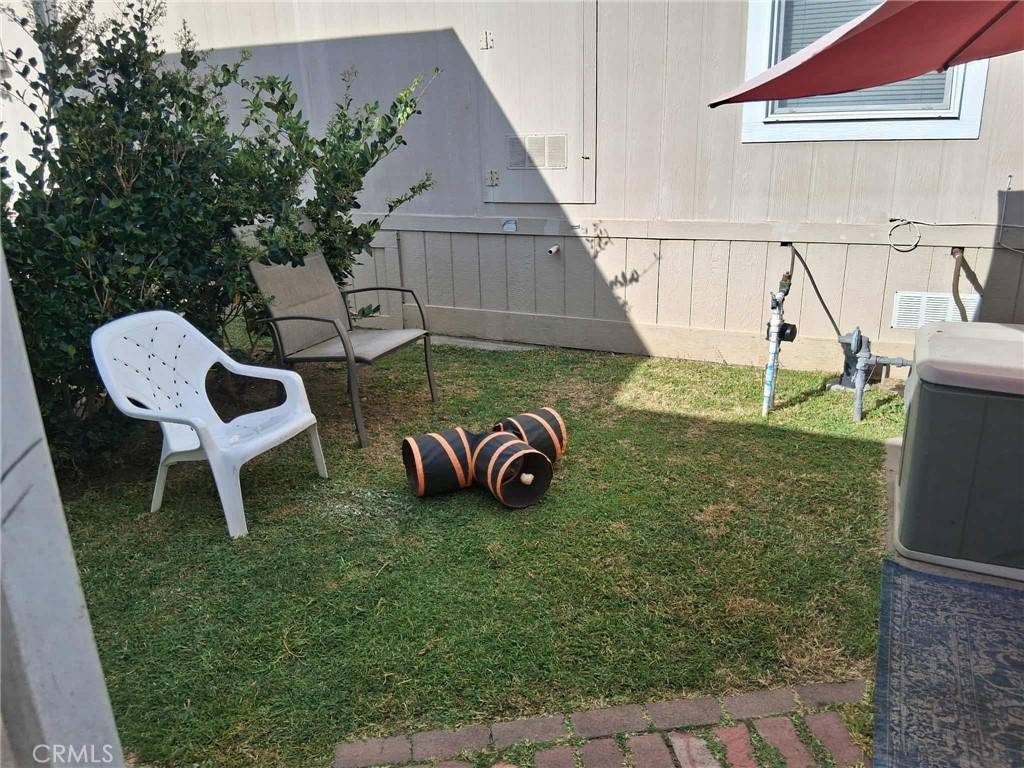 Costa Mesa, CA 92627,525 Fairfax DR #2