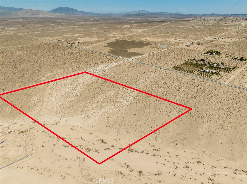 Lucerne Valley, CA 92356,705 Cambria RD