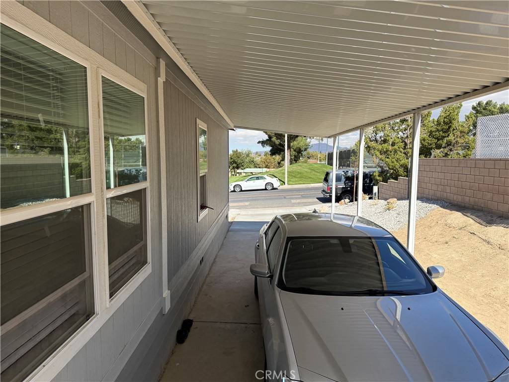 Victorville, CA 92395,16321 Pebble Beach