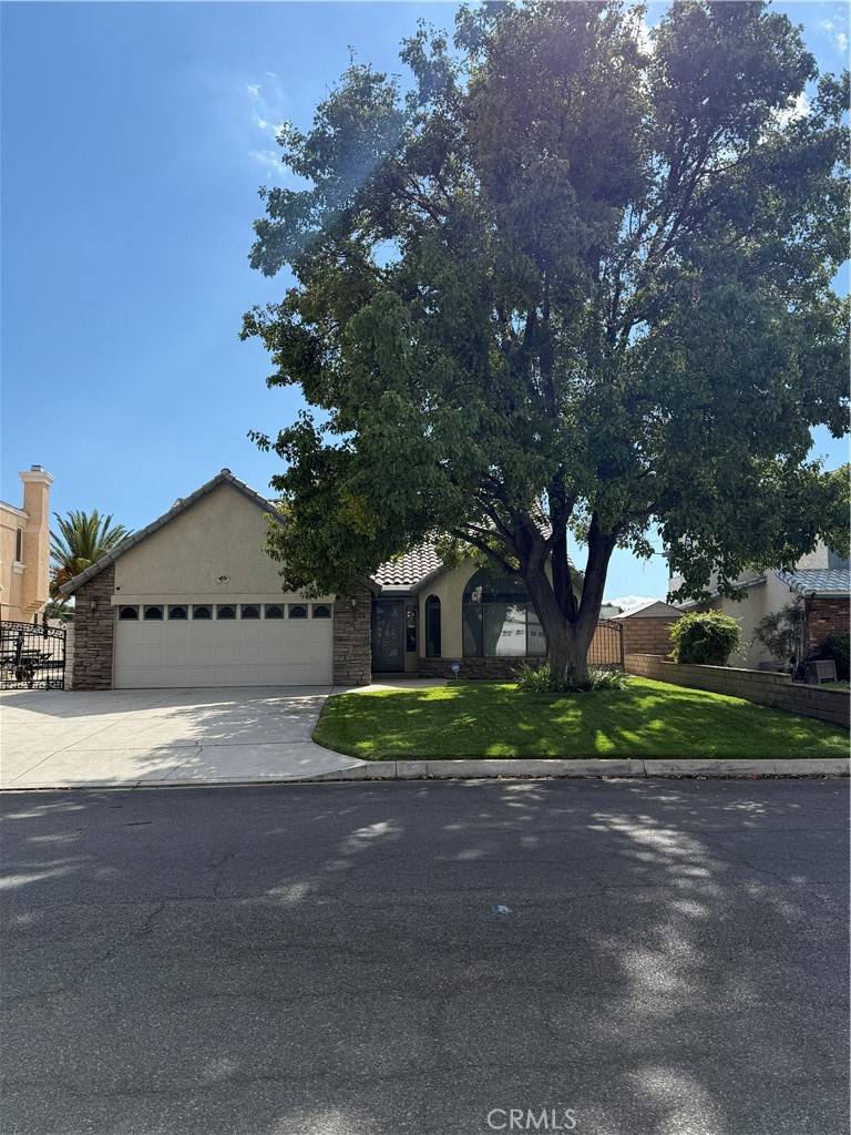 Victorville, CA 92395,18415 Niagara