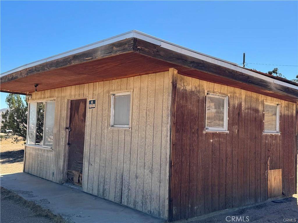 Apple Valley, CA 92308,23766 Valley View RD