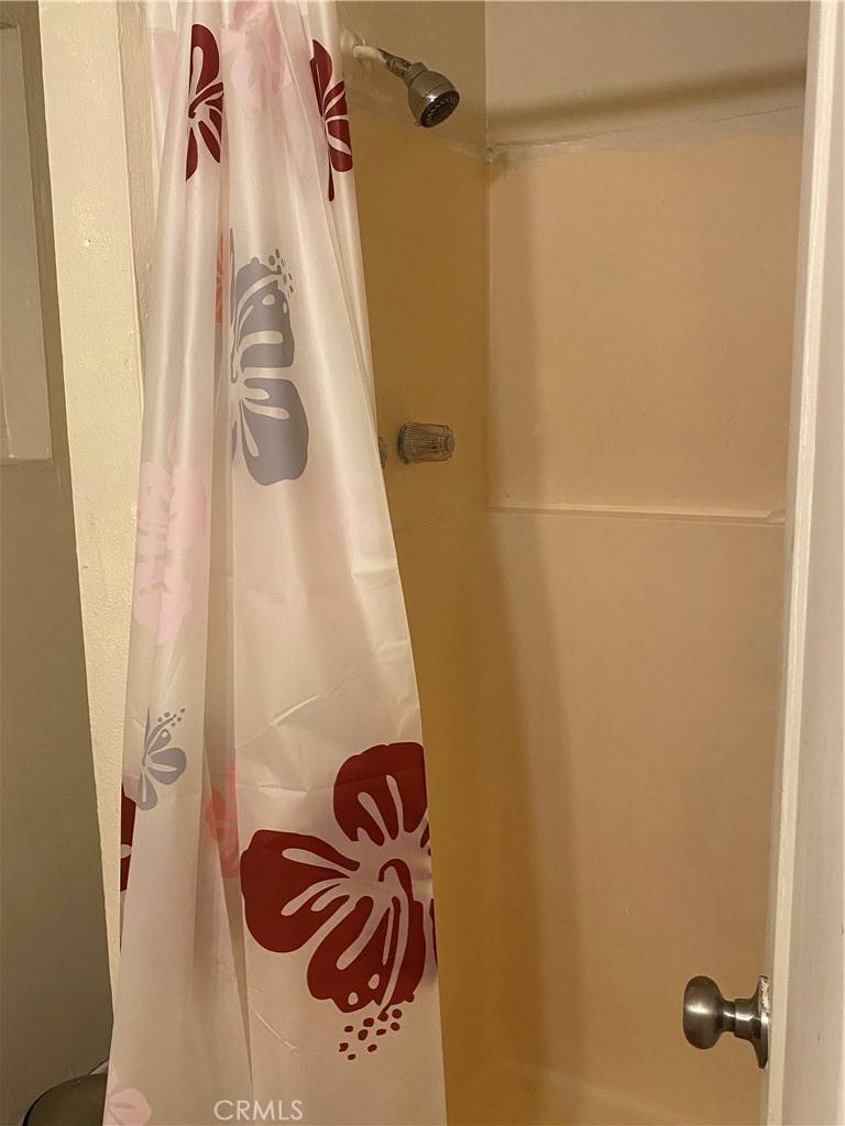 Apple Valley, CA 92307,15069 Burns