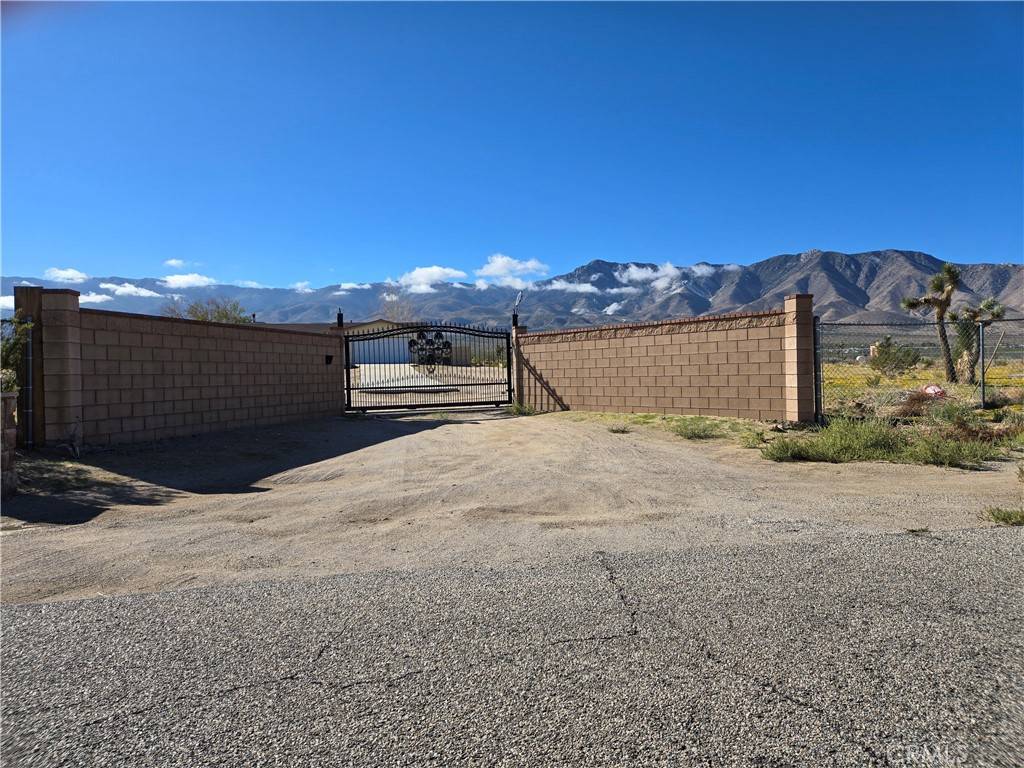 Lucerne Valley, CA 92356,31131 Sutter