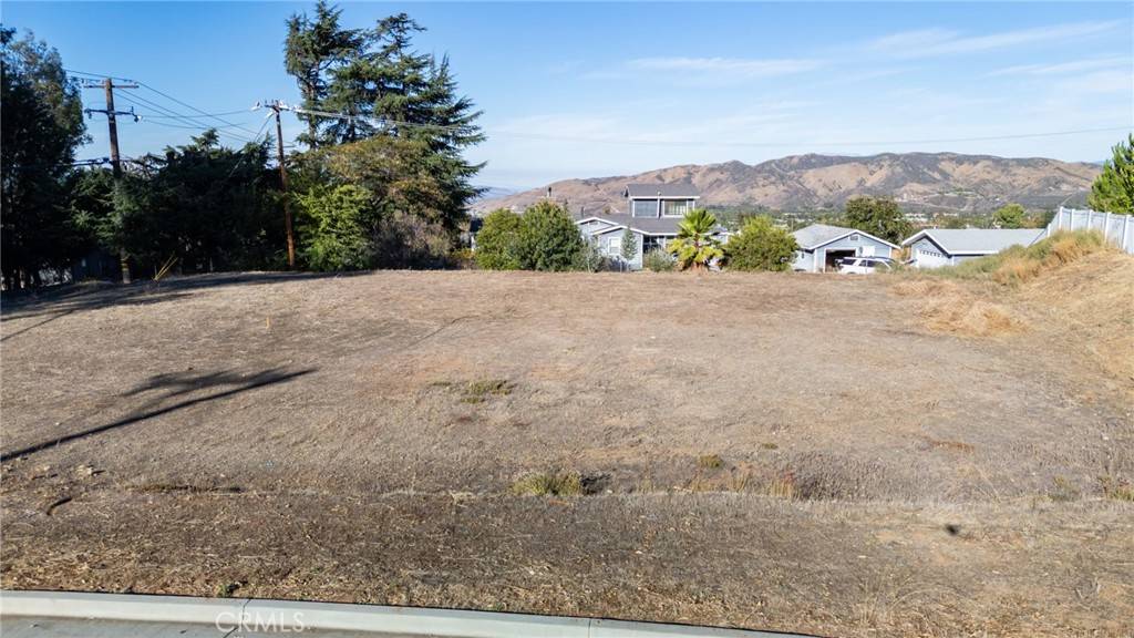 Yucaipa, CA 92399,36140 Highland AVE