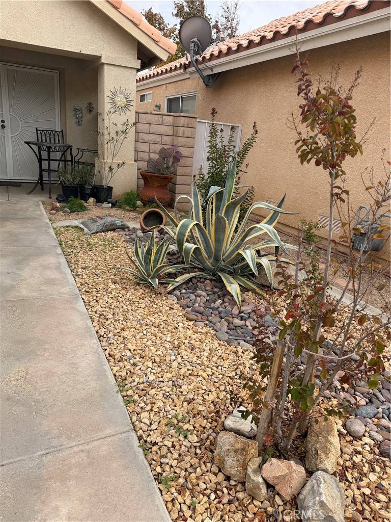 Apple Valley, CA 92308,11565 Mountain Meadows DR