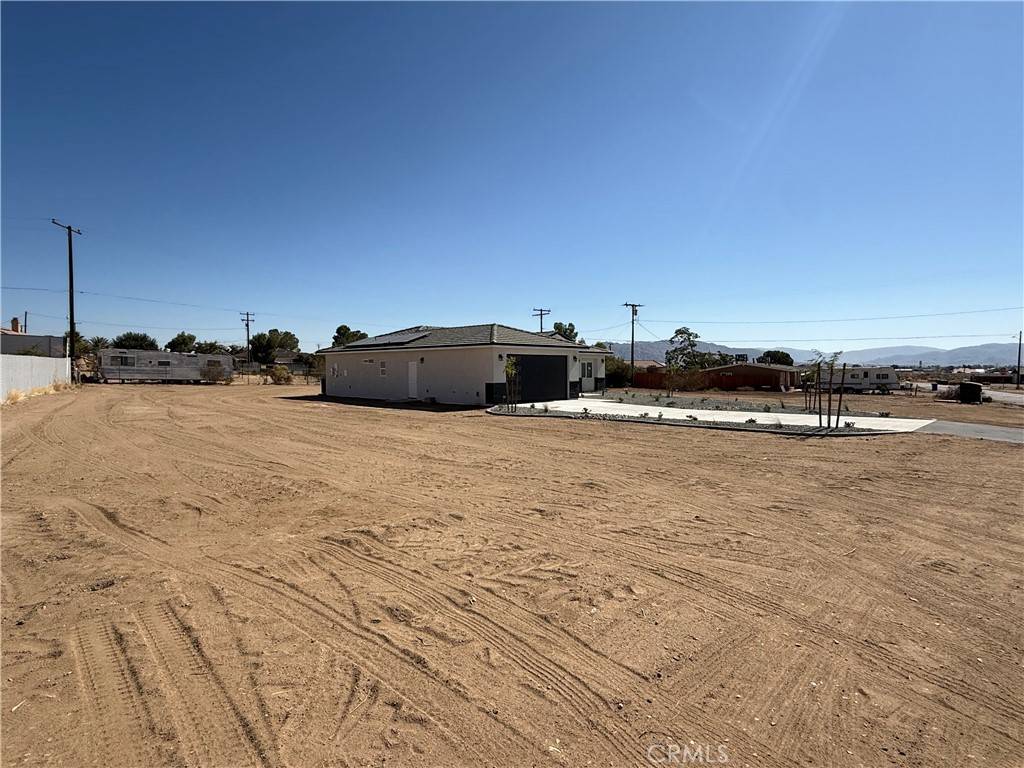 Apple Valley, CA 92307,20420 Yuma