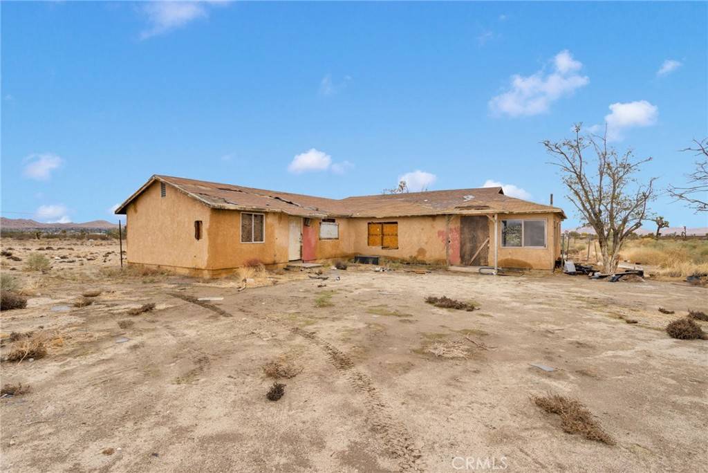 Palmdale, CA 93591,18227 E Avenue Q