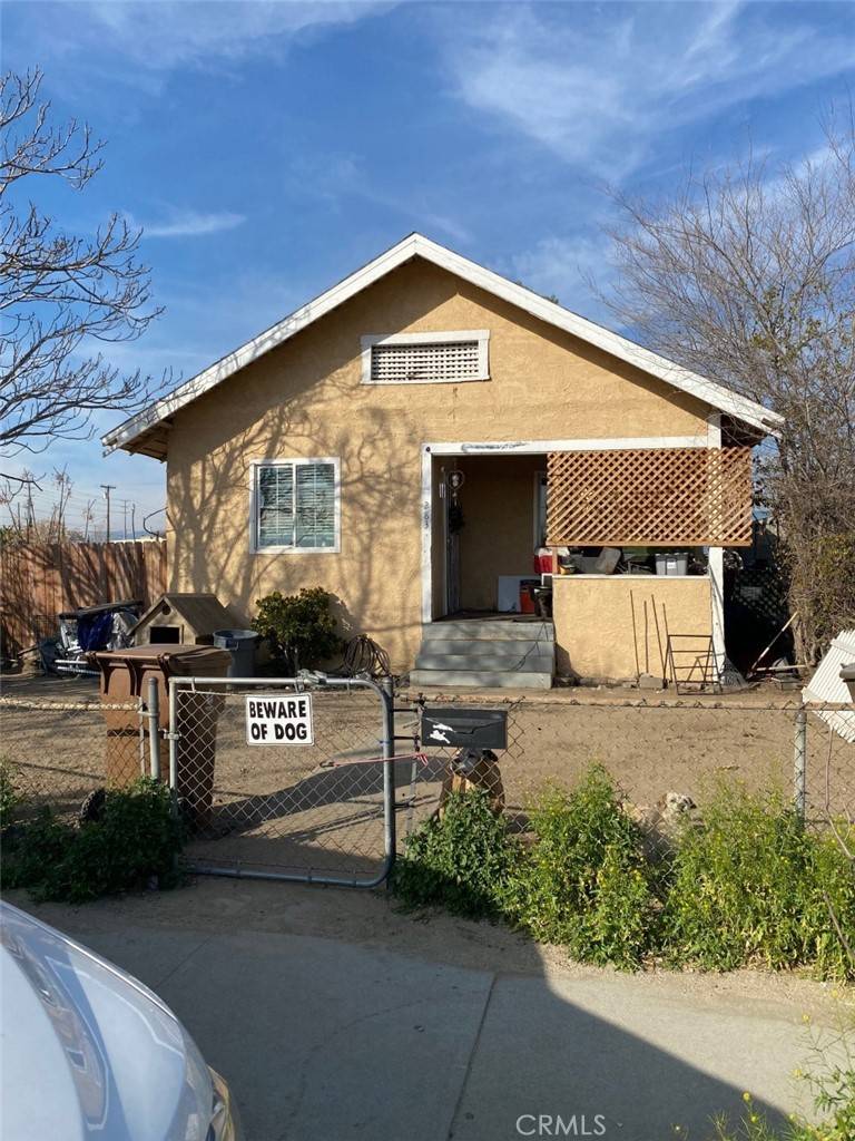 Colton, CA 92324,283 W C ST