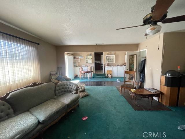 Perris, CA 92570,21976 Mary ST