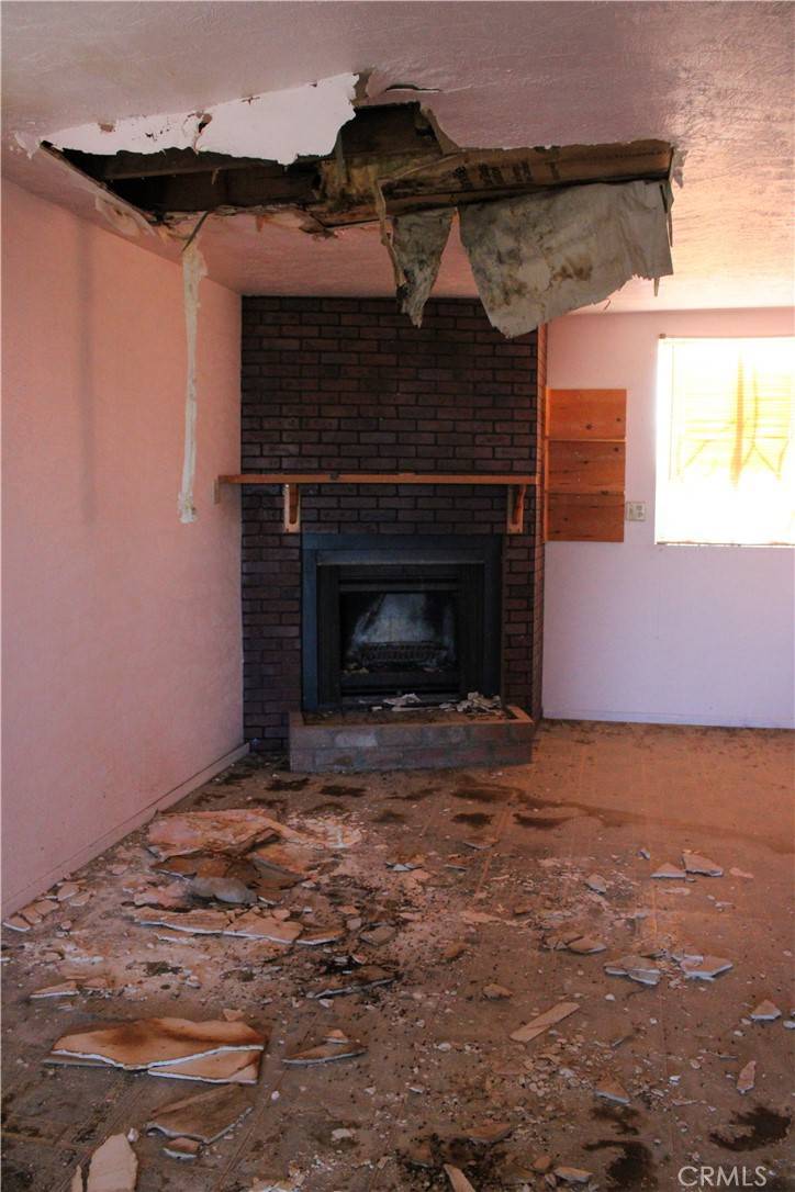 29 Palms, CA 92277,67776 Venus ST