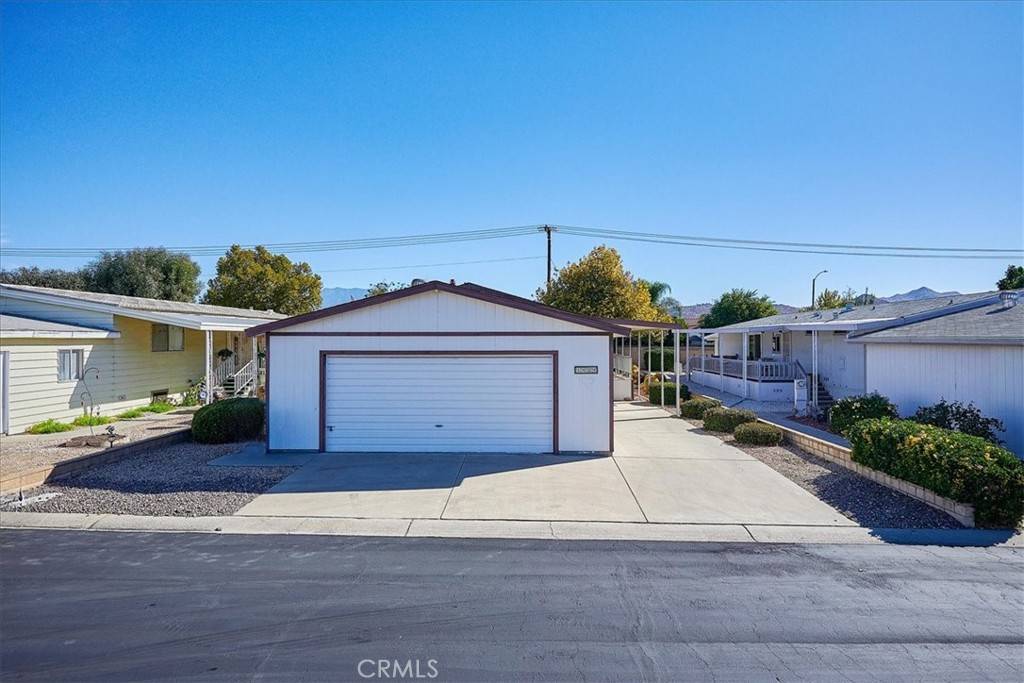 Hemet, CA 92545,1434 Bishop DR