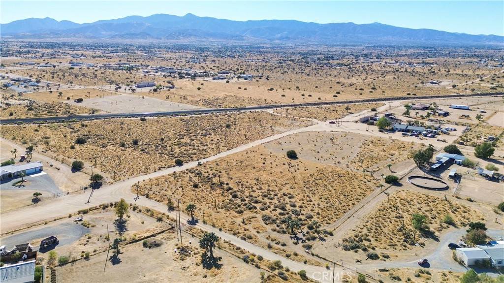 Phelan, CA 92371,1 Mesa RD