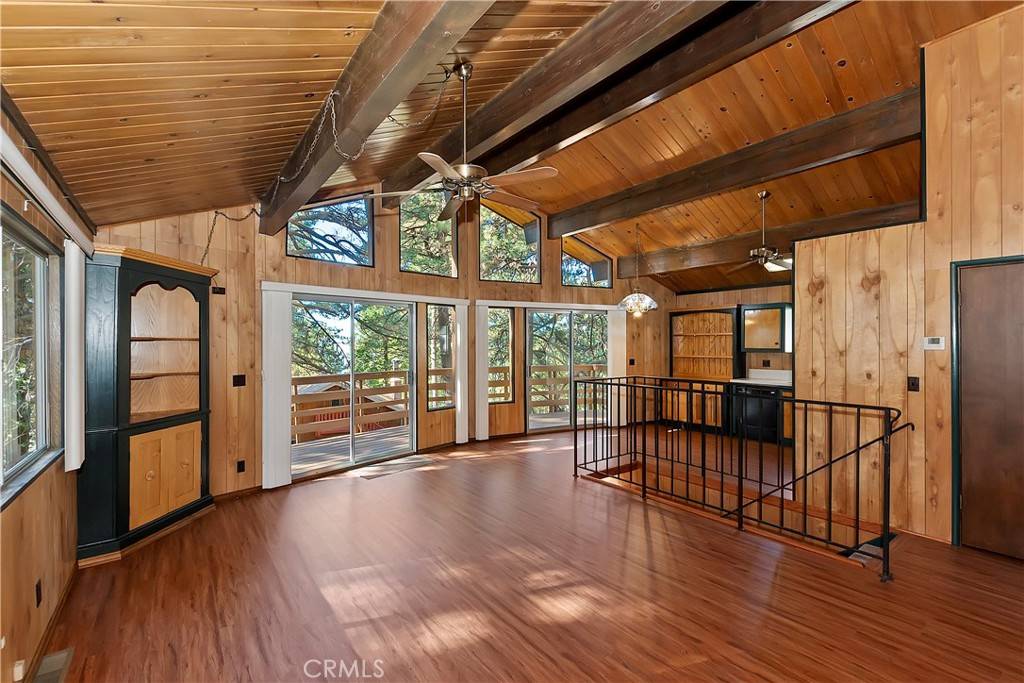 Running Springs, CA 92382,31523 Pleasant DR