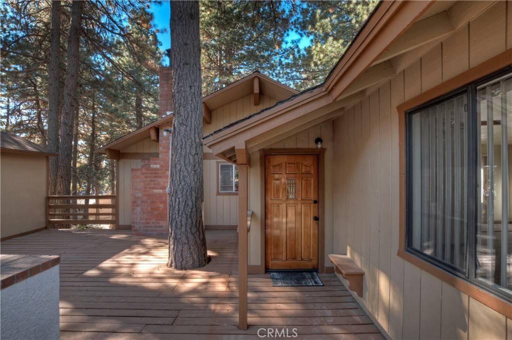 Running Springs, CA 92382,31523 Pleasant DR