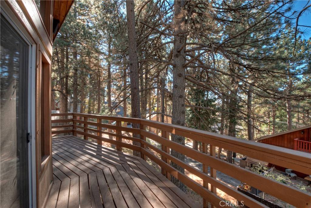Running Springs, CA 92382,31523 Pleasant DR